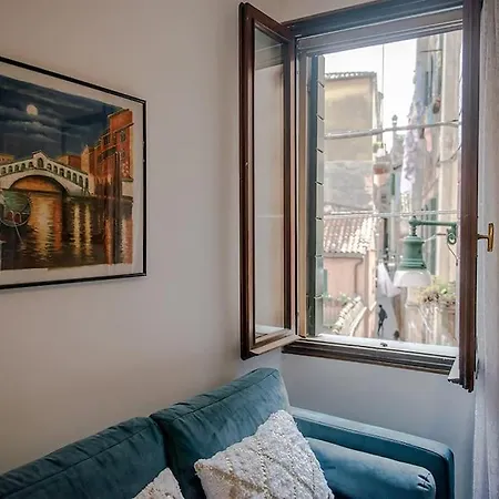 Delightful At 5 Mins From Rialto Bridge 아파트