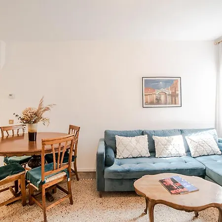 Appartement Delightful At 5 Mins From Rialto Bridge