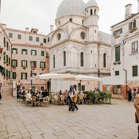 아파트 Delightful At 5 Mins From Rialto Bridge 베니스