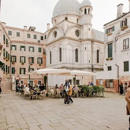 Delightful At 5 Mins From Rialto Bridge