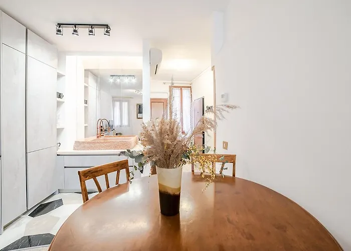 Apartmán Delightful At 5 Mins From Rialto Bridge *